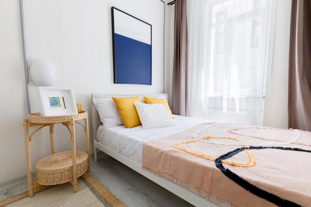 Chic Flat 5 Min To Galata Tower In Istiklal Ave Apartment อิสตันบูล ภายนอก รูปภาพ